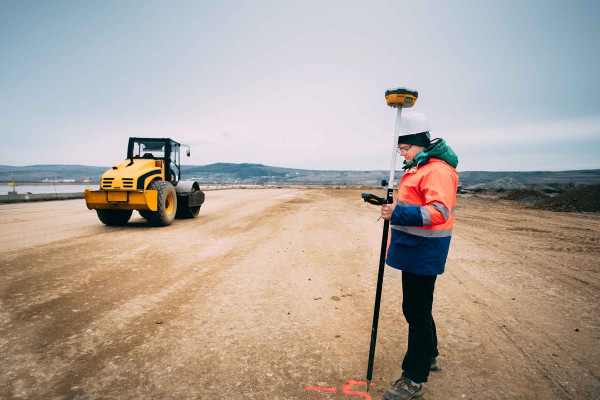 Ingeniería Geomática · Topógrafos Servicios Topográficos y Geomáticos Vidreres